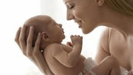 gynaikes_agoria_alzheimer