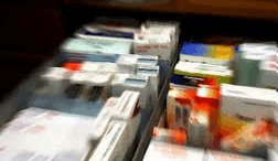 sinexizetai_h_talaiporia_twn_asfalismenwn