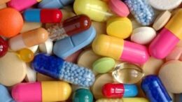 neo_deltio_timwn_farmakwn